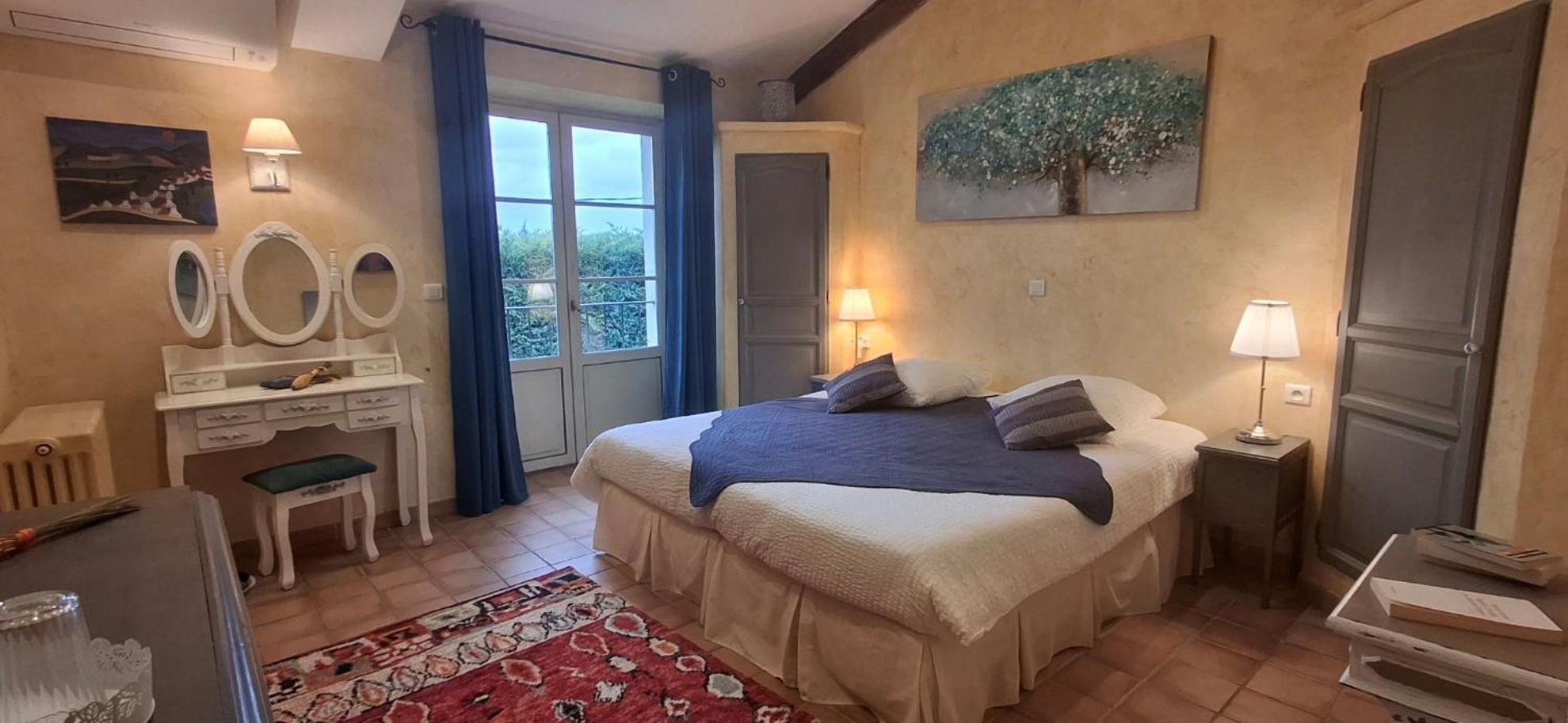 La Bastide Des Amouriers Caumont-sur-Durance Екстериор снимка