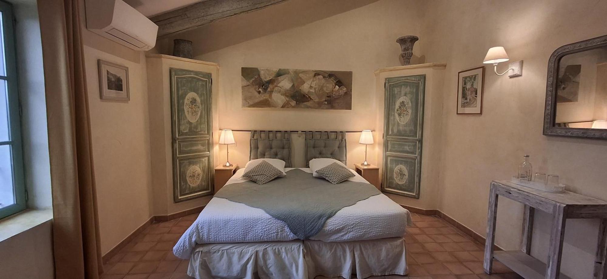 La Bastide Des Amouriers Caumont-sur-Durance Екстериор снимка